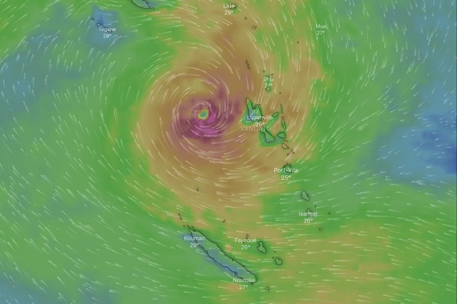 Le Cyclone Harold Va Traverser Le Vanuatu