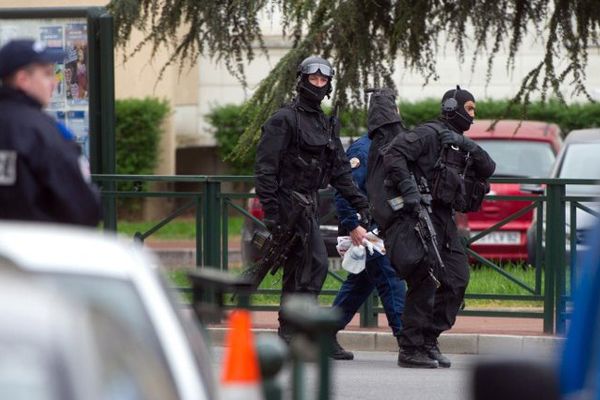 Policiers du raid