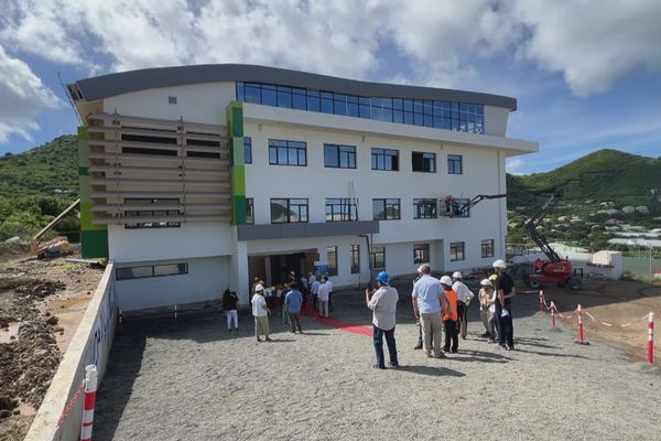 Visite du chantier de la future clinique Wataki, à Saint-Martin - 21/11/2024.