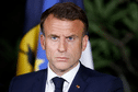 Emmanuel Macron accuse les Haïtiens qui ont limogé leur premier ministre d'être "complètement cons", la toile réagit