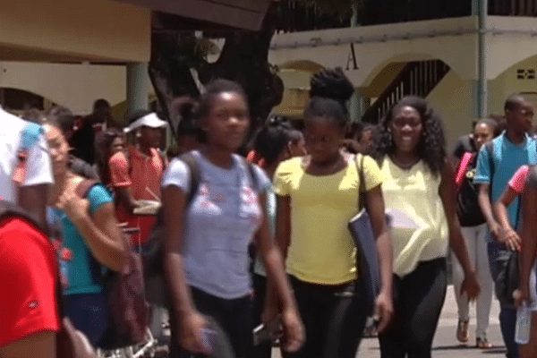 Sortie de classe au lycée Félix Eboué