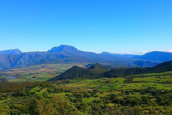 Ciel bleu sur les hauts mars 2019