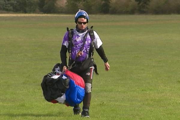 Kevin Techer champion du monde 2016 de parachutisme