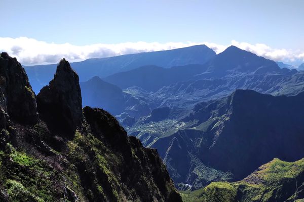 L'accès à une partie du belvédère du Maïdo est interdit