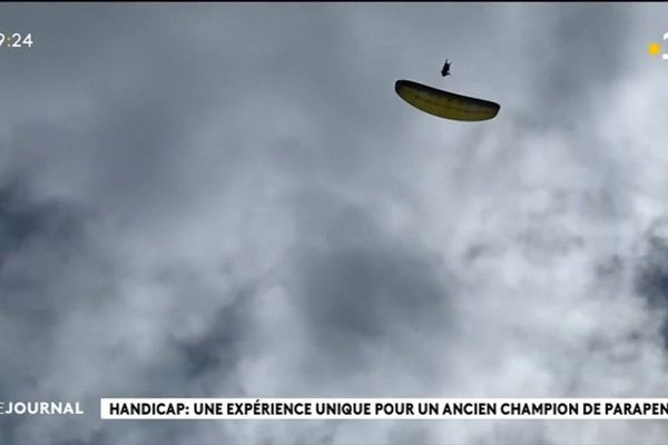 Lourdement handicapé, il renoue avec le parapente