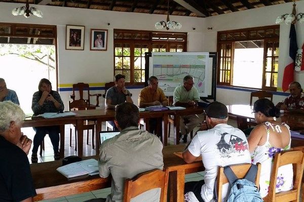 Comité de suivi du chantier des travaux de la rivière Taharuu à Papara