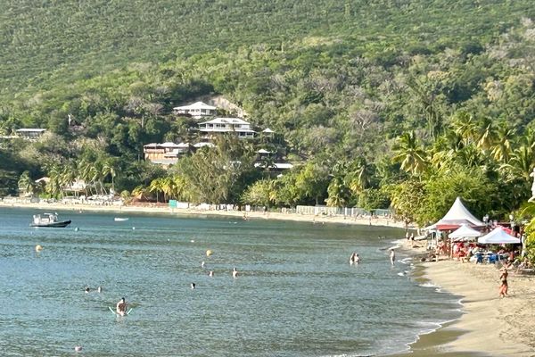 Une partie de la plage de Grande Anse, aux Anses-d'Arlet (photo d'illustration).