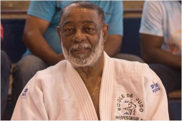 Léo Vassard, ancien professeur d'EPS, judoka et ex Conseiller Technique Régional de la discipline, mort à l'âge de 80 ans (décès annoncé le 8 juin 2023).