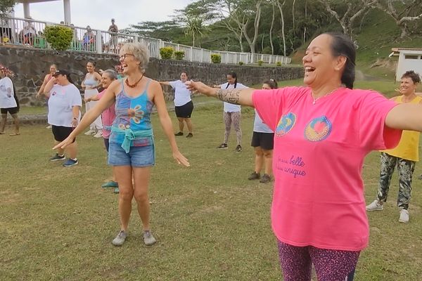 Une journée festive pour les femmes à Nuku Hiva.