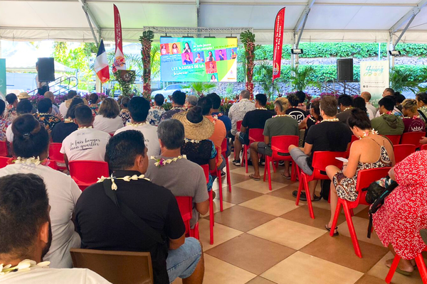 Assises de la jeunesse sous le chapiteau de la présidence, le 2 décembre 2023.