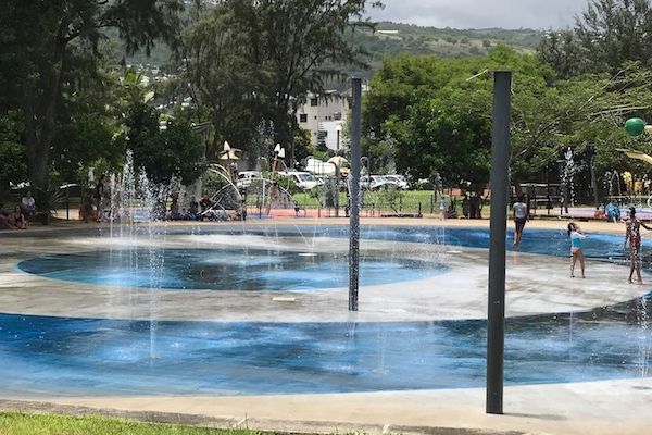 Les jeux d'eau du front de mer de Saint-Paul