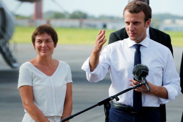 Le chef de l'Etat Emmanuel Macron à son arrivée en Guadeloupe, mardi 12 septembre.