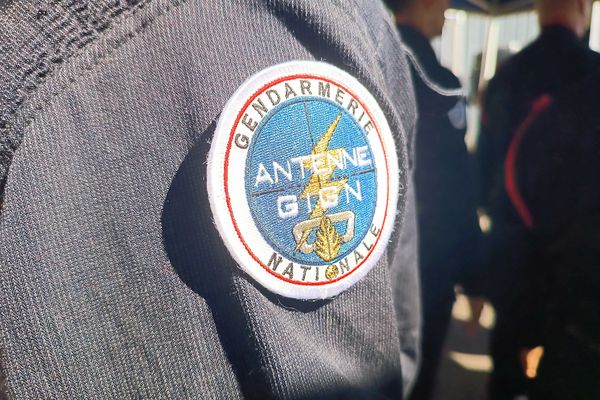 Le Groupe d'Intervention de la Gendarmerie Nationale transporté à Saint-Leu pour une interpellation