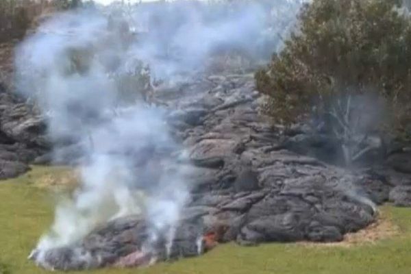 Hawaii : la lave du Kilauea avance lentement mais sûrement