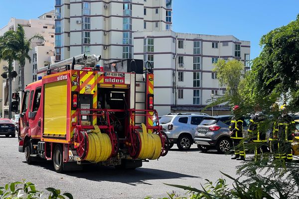 Une alerte à la bombe, ce lundi 25 avril, au tribunal de Champ-Fleuri, à Saint-Denis