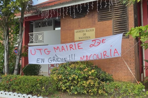 Mobilisation d'une partie du personnel à la mairie de Macouria sur l'application du régime indemnitaire