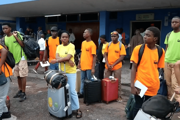 C'est le soulagement pour les 14 lycéens bloqués aux Comores à cause de Chido. Ils rentrent ce jeudi à Mayotte