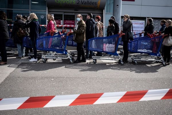 Queue supermarché