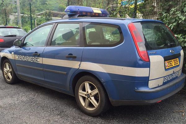 Véhicule de gendarmerie à Mayotte