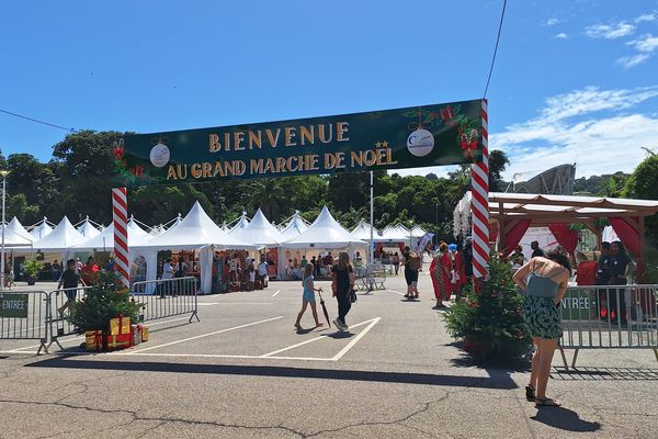 Le marché de Noël de la CTG a démarré le vendredi 6 décembre. Il dure trois jours