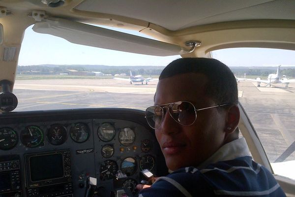 Un Pilote Sur Les Ailes De La Region Guadeloupe La 1ere