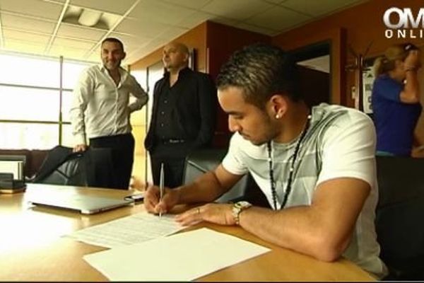 Signature Dimitri Payet