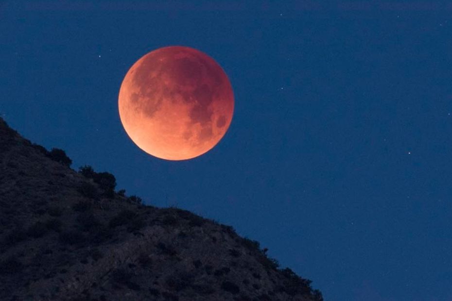 Totale Mondfinsternis, Martinique in der ersten Reihe am Sonntag also