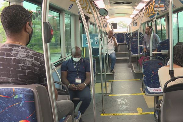 Signalétique dans les bus de l'agglo