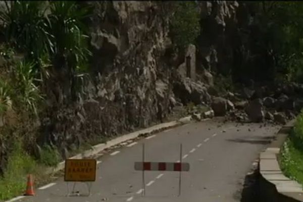 Route de Ciloas barrée secteur Aloès