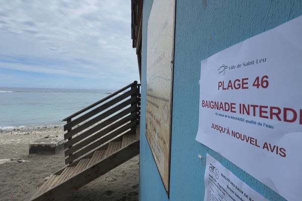 La baignade et les activités nautiques sont insterdites sur la plage Citerne 46 à Saint-Leu.