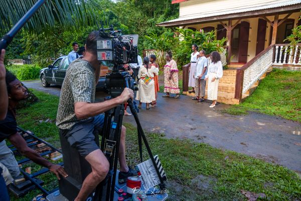 Le tournage du film "le jour des Cendres" se déroule en Martinique.