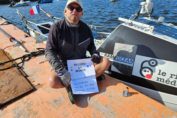 Le rameur Patrick Favre a rallié l'Irlande depuis Saint-Pierre et Miquelon jeudi 26 août.