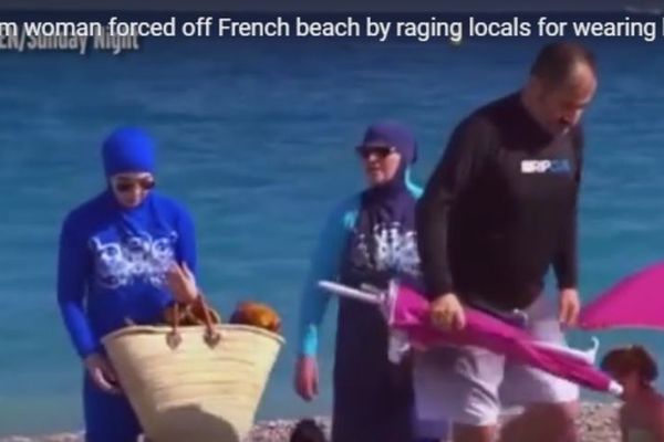 Capture d'écran du reportage de Channel 7, diffusé le 18 septembre sur le burkini en France