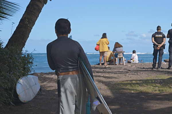 Day OFF Teahupoo