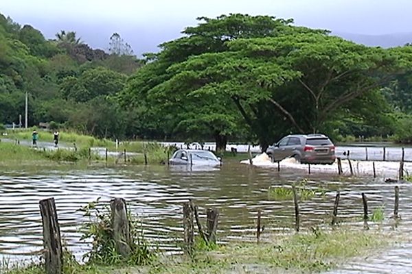 freda voiture inondée