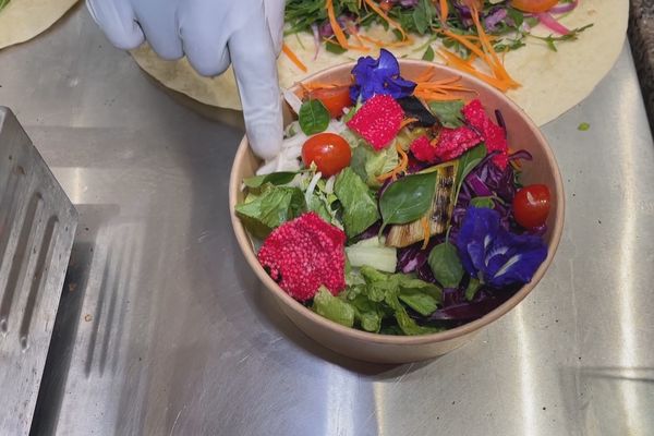 Après avoir un peu abusé sur les plats pendant les fêtes, place à la détox !