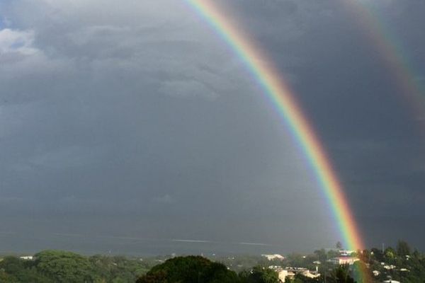 Vigilance jaune pour les orages à Tahiti et Moorea, jaune pour les fortes pluies aux Australes Ouest