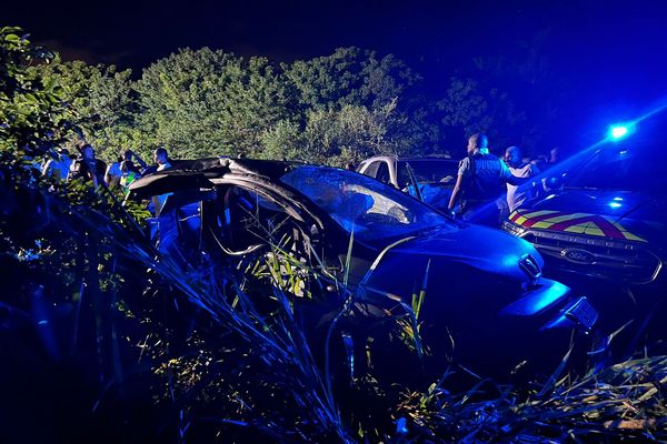 Deux voitures étaient impliquées dans l'accident qui a fait 4 morts à Sainte-Anne - 06/12/2024.