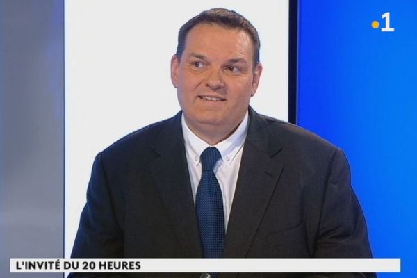 Stéphane Artano, sénateur de Saint-Pierre et Miquelon, invité du journal télévisé le 7 janvier 2021.