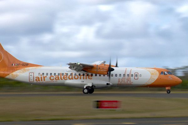 Avion d'Aircal à l'aérodrome de La Roche, 8 octobre 2019