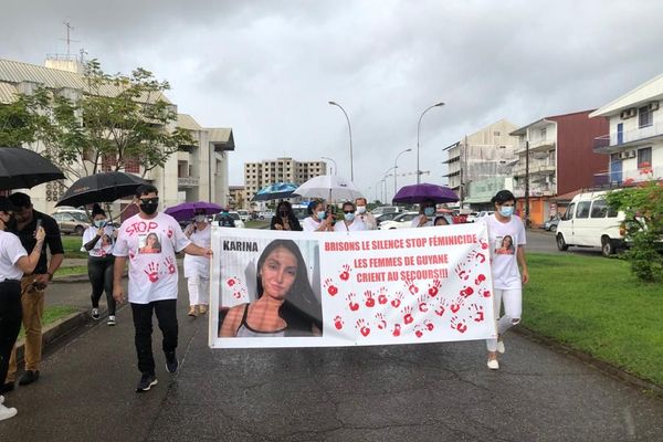 Marche pour Karina