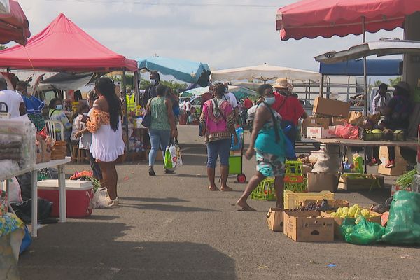 Marché de Gourde Liane