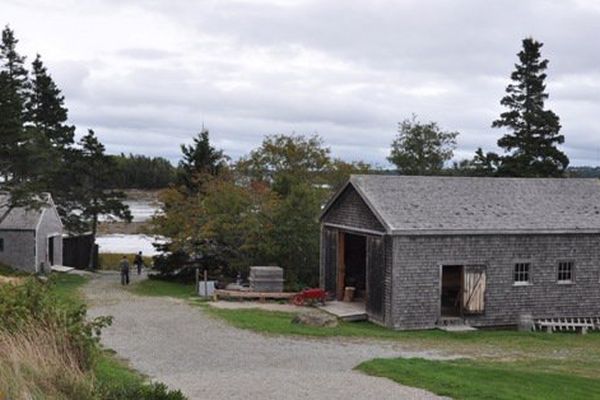 Dans le village, les interprètes, tous Acadiens, parlent volontiers de leur culture