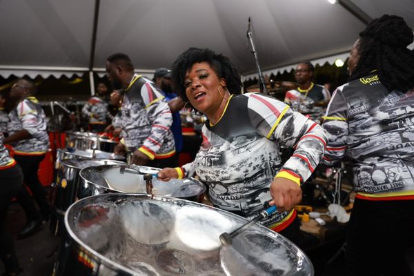 Le steel pan, instrument inventé à Trinidad-et-Tobago.