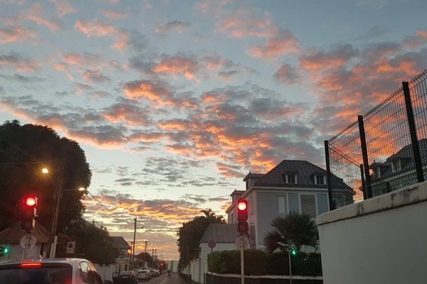 ciel sur Saint-Denis juin 2017