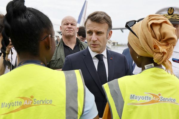 Le président Emmanuel Macron est arrivé à Mayotte, qui a été durement frappée par le cyclone Chido