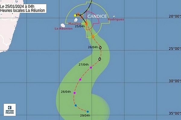 La tempête tropicale modérée Candice va s'éloigner des Mascareignes. Elle devrait se renforcer en fin de journée et demain, loin de La Réunion et de l'île Maurice.