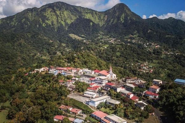 Vue arienne de la ville du Morne-Vert