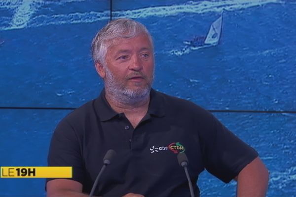 Yvan Bourgnon, skipper franco-suisse, invité sur la yole EDF/CTDM