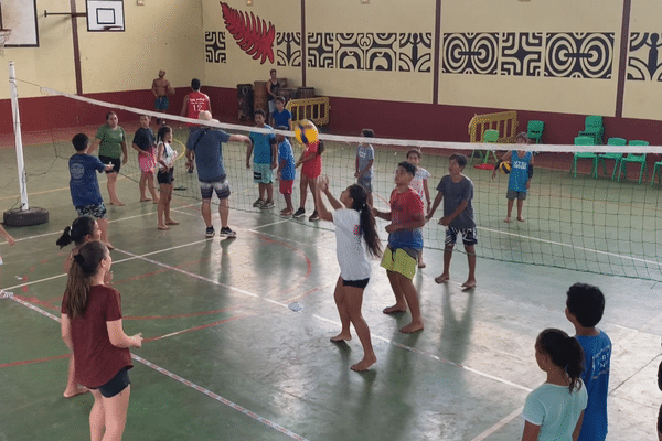 La coupe de Temetiu de volley-ball à Hiva Oa aux Marquises.